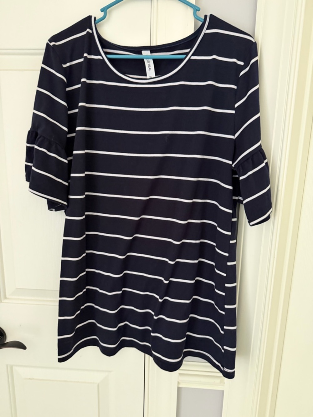 Women’s Navy Striped Scoop Tunic Neck Top